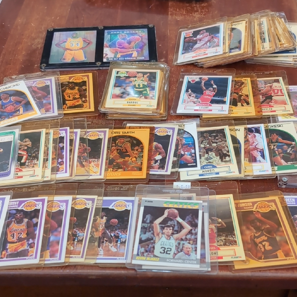 70 Basketball Cards 1987-1990 Fleer W/Odds & 1997 Kobe Bryant & Shaq Card Lakers